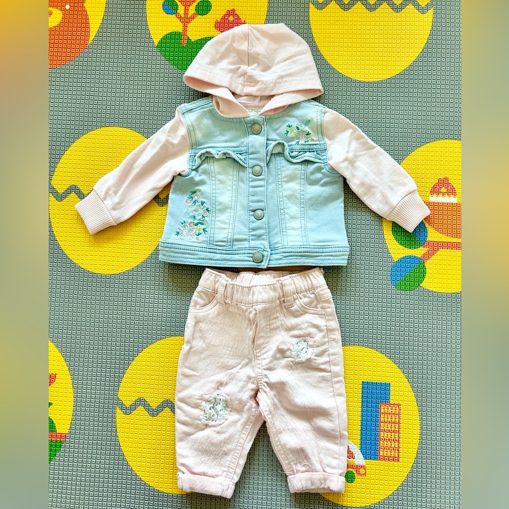 First Impressions baby girl jean outfit, size 3-6 months